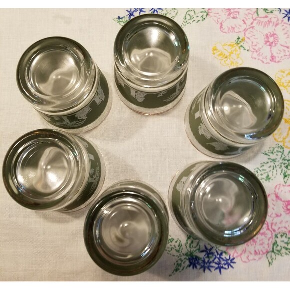 Vintage Jeannette Glass Green Hellenic Grecian Motif small glasses - Picture 8 of 11